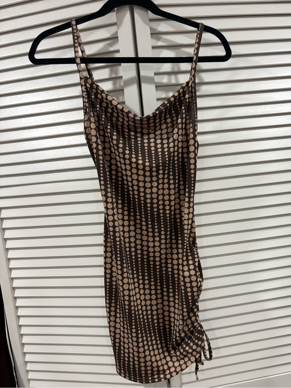 PrettyLittleThing Brown Polka Dot Ruched Mini Dress | Y2K Going Out Dress | US 2